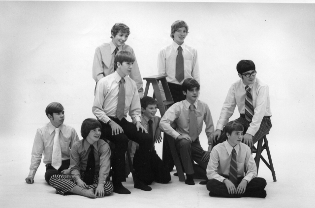 Nineth Grade Boys Ensemble
What a bunch of CUTIES!!! They even sounded good!