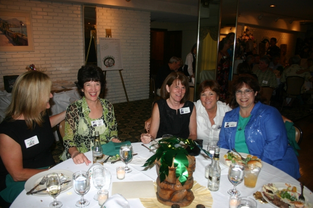 Luan (Taylor), Carol (Corlett), Pam (Rice), Kim (Valliere) and Jane (Turnipseed)
