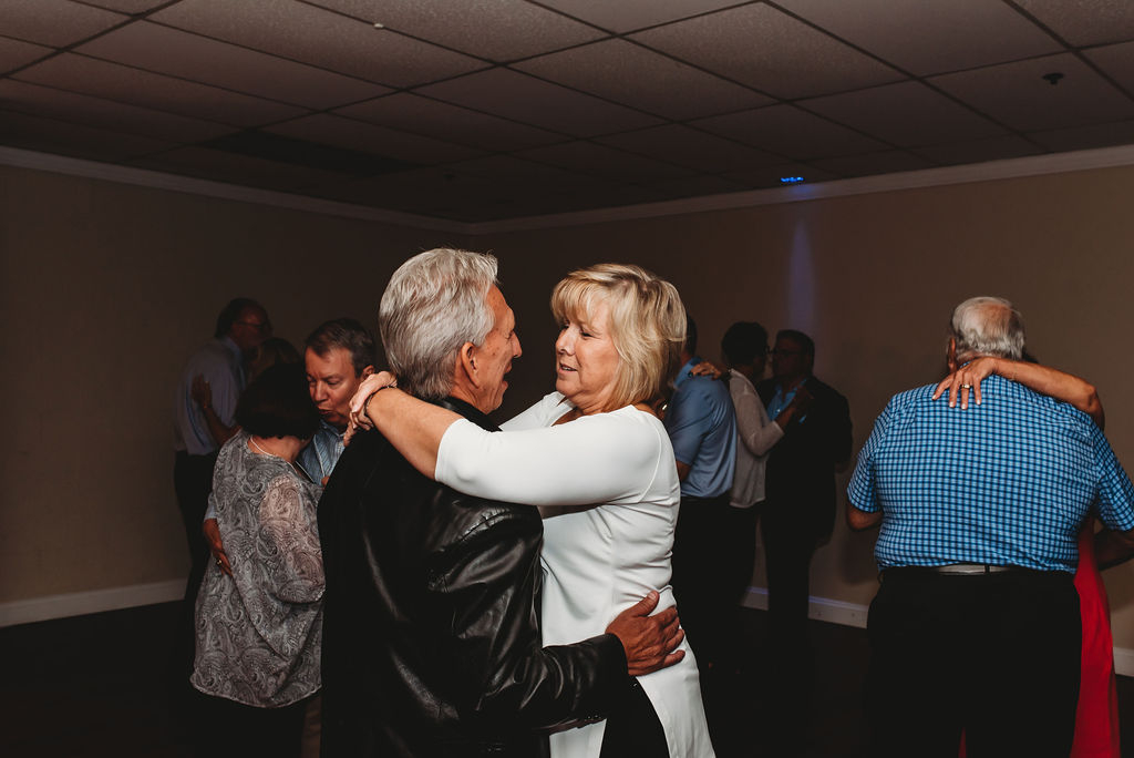 Center Front: Steve Mendoza and Laura Mendoza; Left: Jane and Paul Klick; Right: Steve Robison and Cindy Capnerhurst; Far Back from Left: Gerry Martin and Barb Arnold, Ron and Judy Cohen, and Janet and Vince Seyer