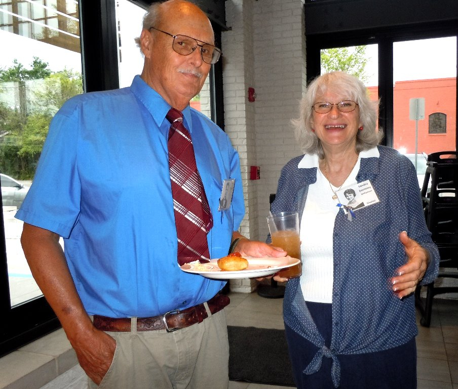 Mark Turnbull and Sandra Dorminy Williamson  (photo by Cheryl Russ Carlton) 