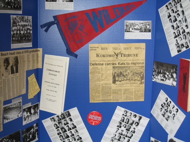 KHS Class of 86 memorabilia stand #5 (close-up).