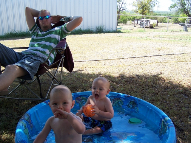 JUST CHILLIN...