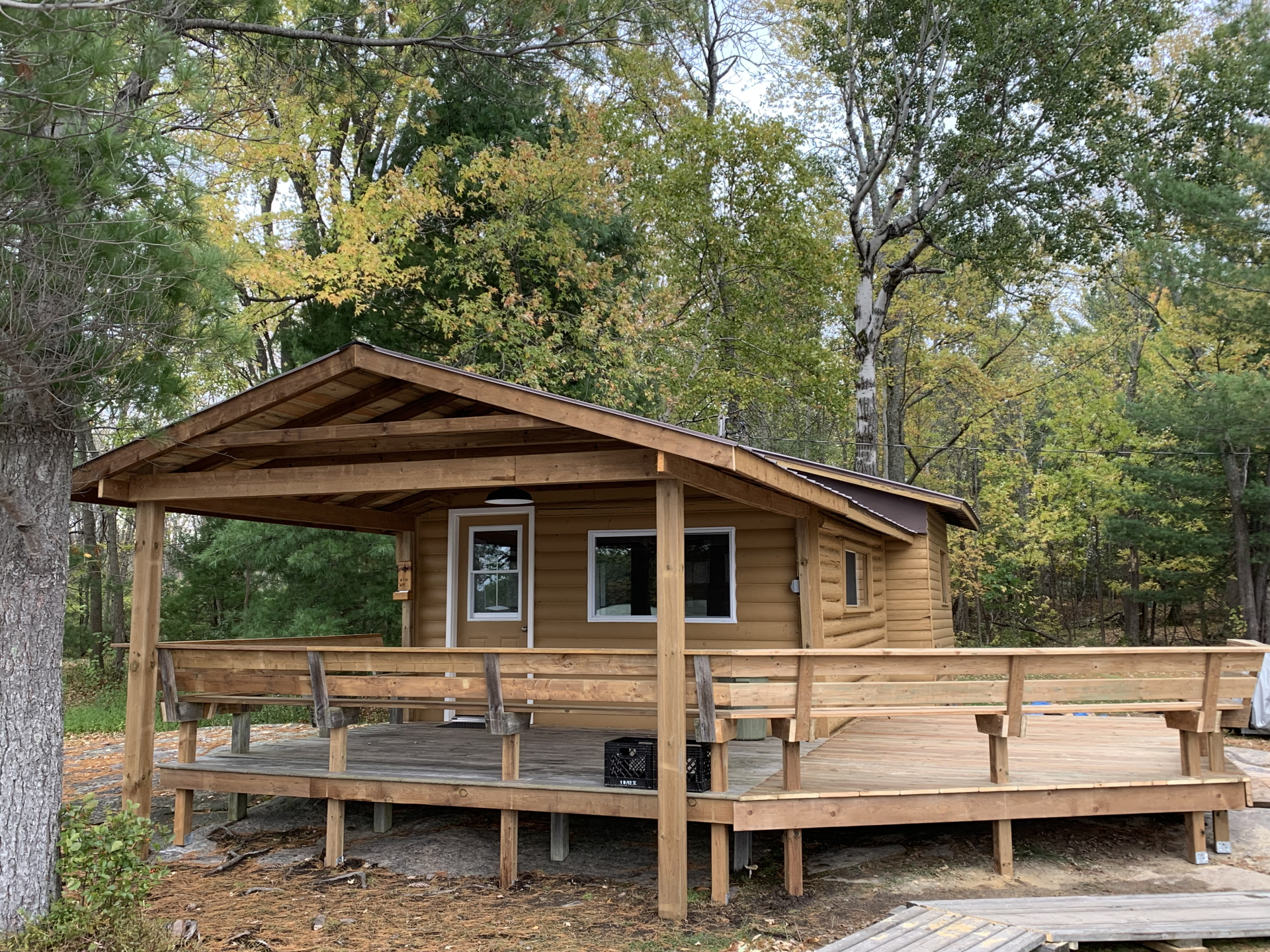Cottage 1, 1-bedroom kitchen cottage with twin over twin and twin over double bunks